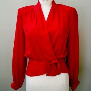 Silk blouse 80s good condition fits xs -small